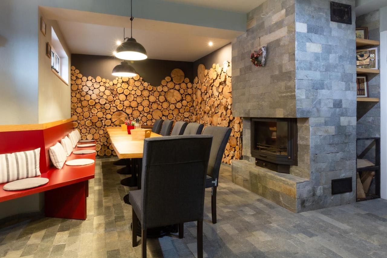 Къщи за гости Сноуфлейк Snowflake Chalet&Snowflake Lodge Банско Экстерьер фото